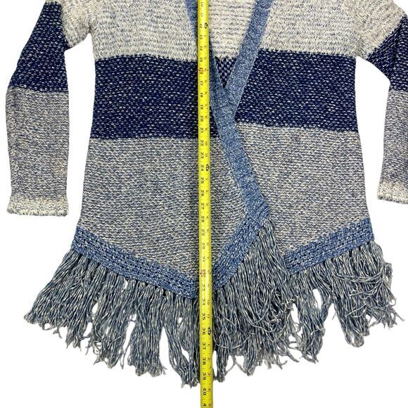 Lucky Brand Cardigan Women L Blue White Fringe Boho Tunic Fuzzy Cottage Sweater - Picture 12 of 16